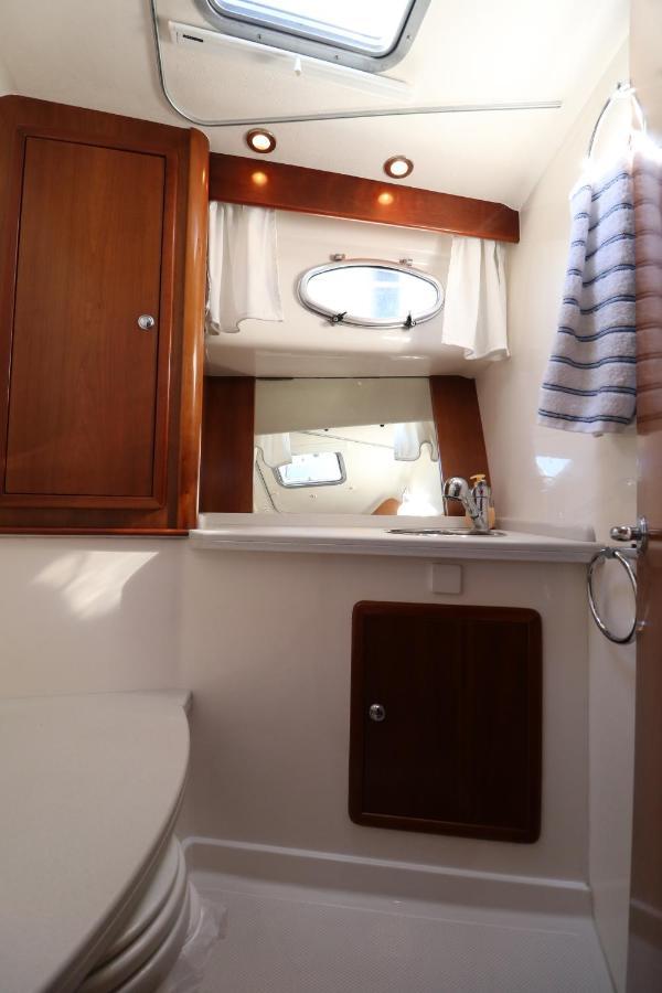 Private Yacht, We Love Our Guests Lisboa Exterior foto